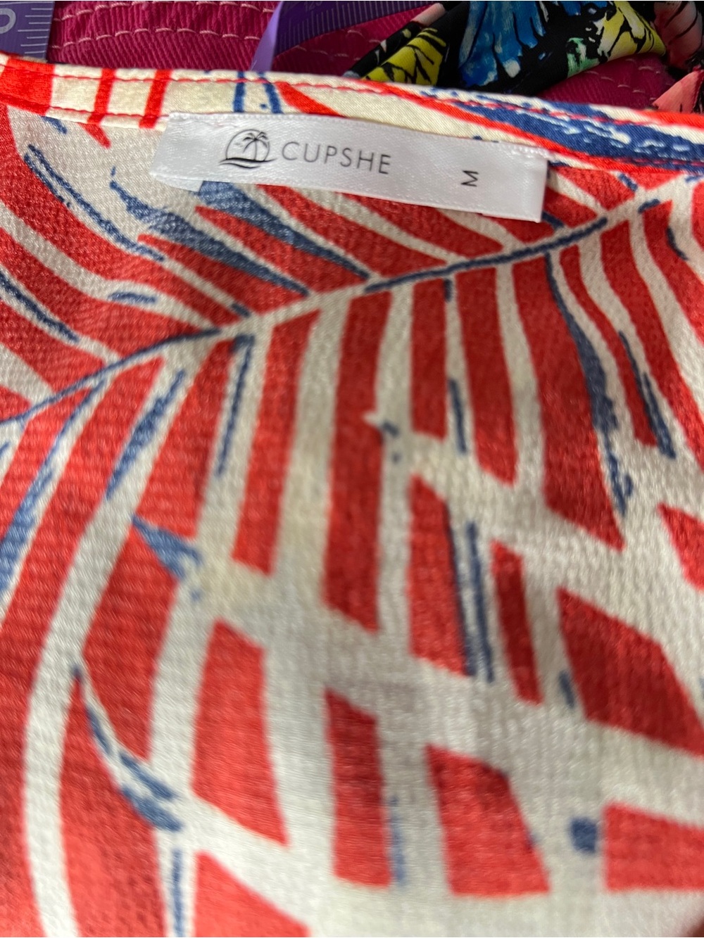 Cupshe Red & White Tropical Leaf Maxi Dress - Picture 5 of 6